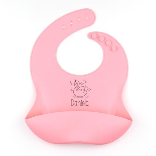Babero de Silicona Personalizado Cisne, color a elegir
